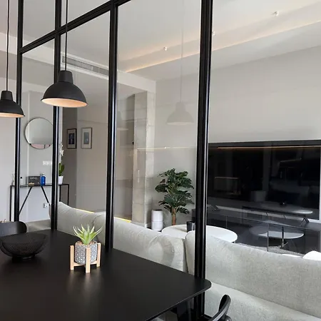 Apartman Moderno Piso Centrico Y Equipado