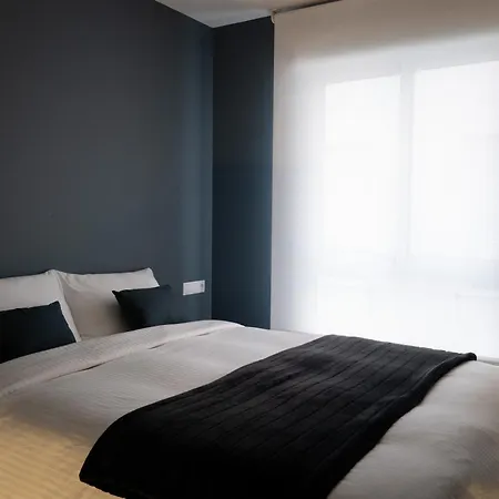 Moderno Piso Centrico Y Equipado Apartman