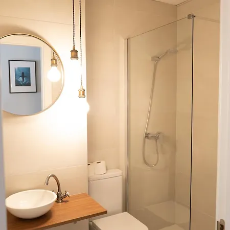 Moderno Piso Céntrico Y Equipado